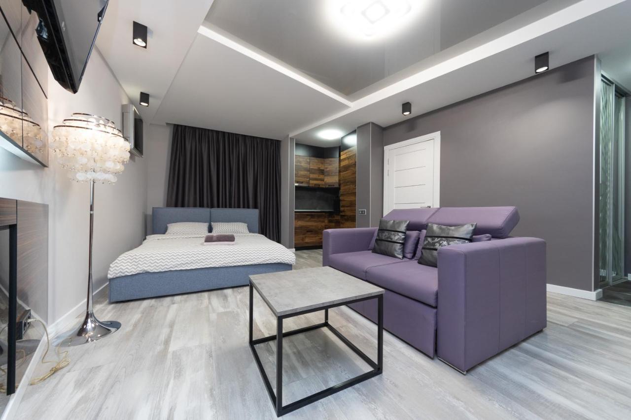 Luxrent Apartments On Lesi Ukrainki - Kiev Exterior foto